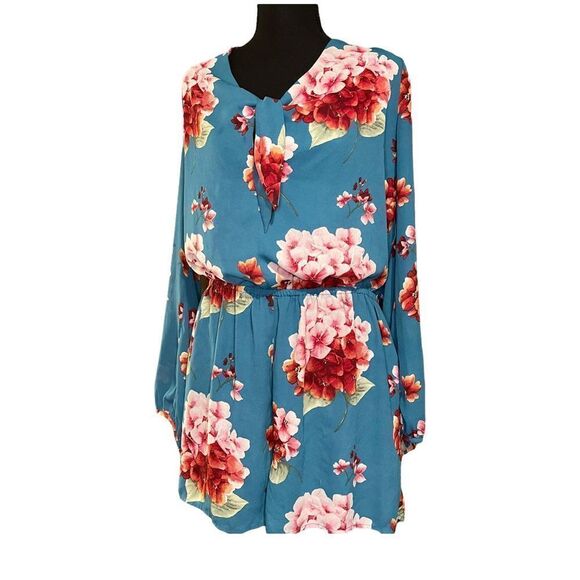 Forever 21 Floral Long Sleeve Romper - Picture 2 of 9